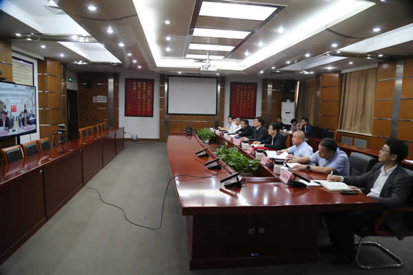 图为活动现场