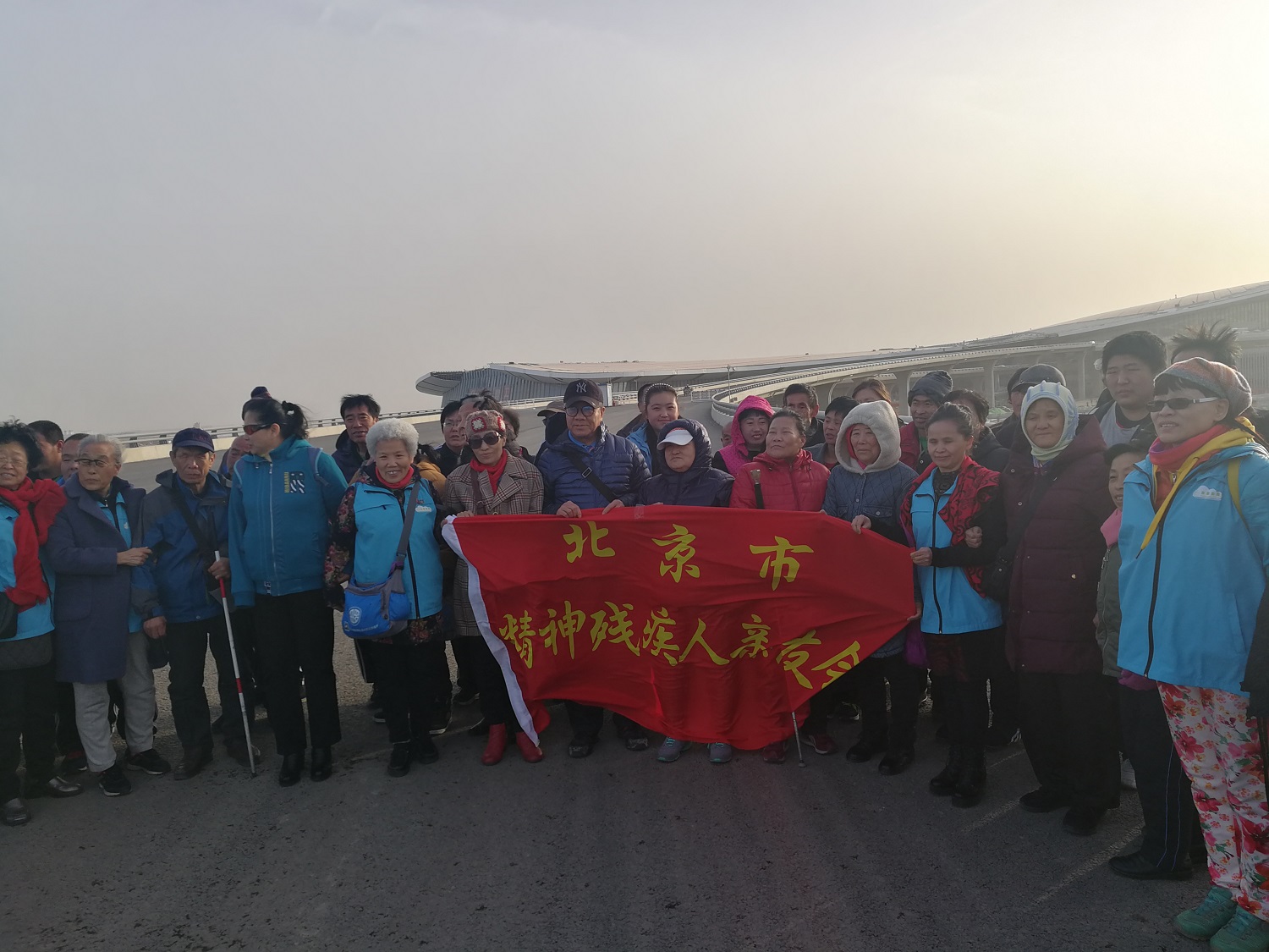 参观北京新机场的建设工地