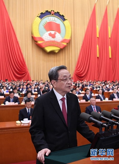 3月3日，中国人民政治协商会议第十三届全国委员会第一次会议在北京人民大会堂开幕。这是十二届全国政协主席俞正声代表政协第十二届全国委员会常务委员会，向大会报告过去五年的工作。新华社记者李学仁摄 